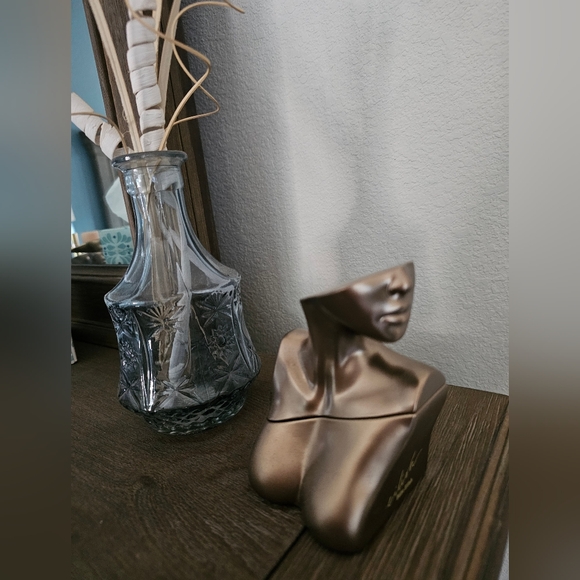 Billie Eilish - 3.4 Oz. Eau de Parfum Spray - Picture 2 of 8